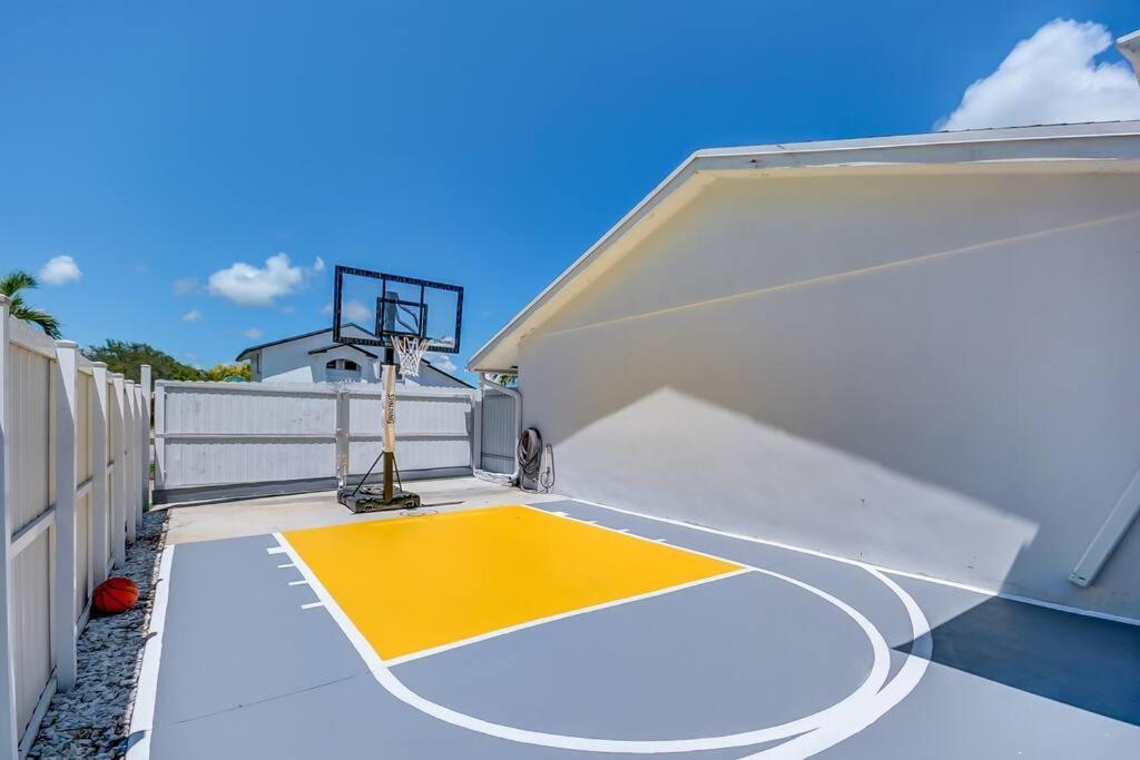 Miami Luxury House W Heated Pool & Jacuzzi Villa Екстериор снимка