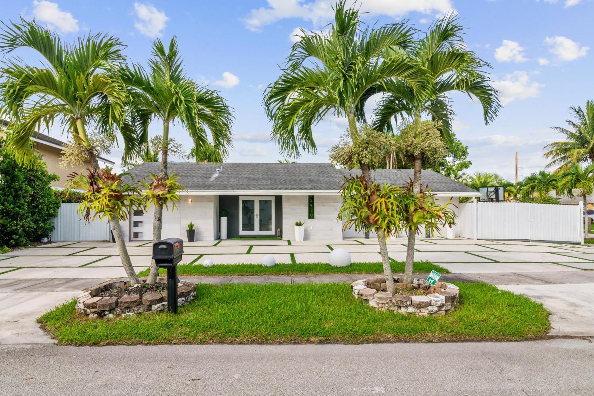 Miami Luxury House W Heated Pool & Jacuzzi Villa Екстериор снимка